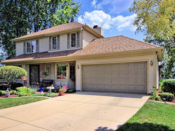 1880 Sapphire Ln, Aurora, IL 60506