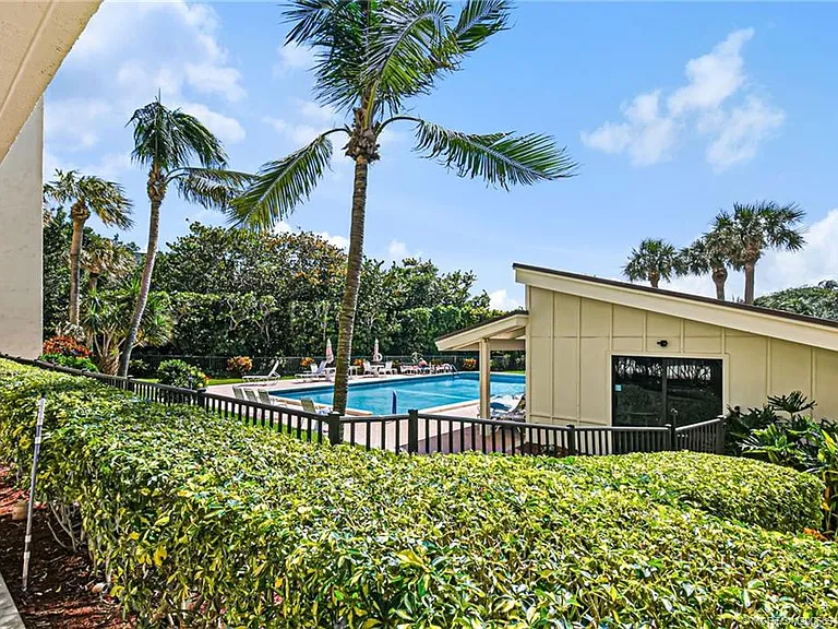 10310 S Ocean Dr #504 — Photo 38
