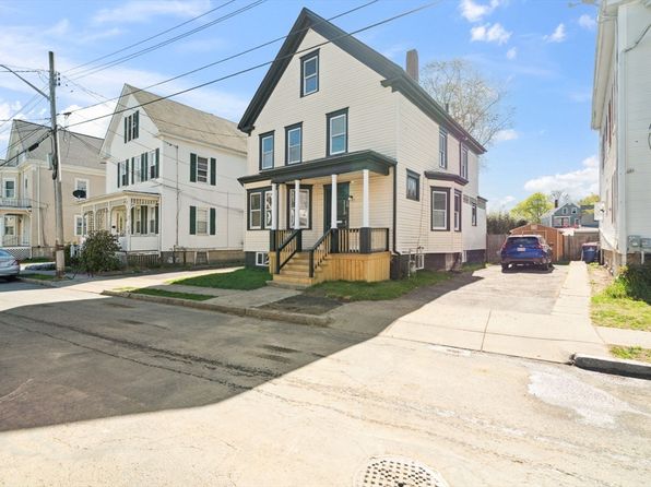19 Richmond St, New Bedford, MA 02740