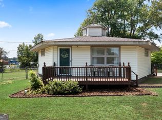 126 Ruben Dr NE, Calhoun, GA 30701