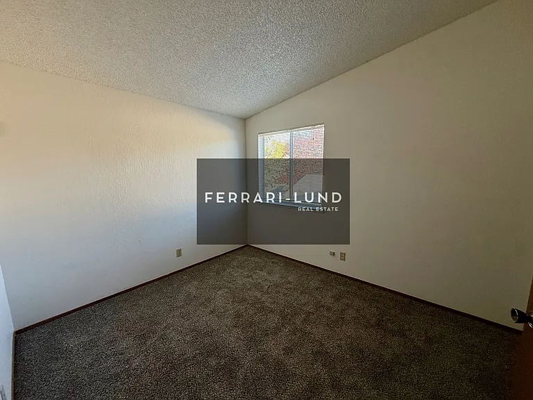 6065 Diplomat Dr — Photo 16