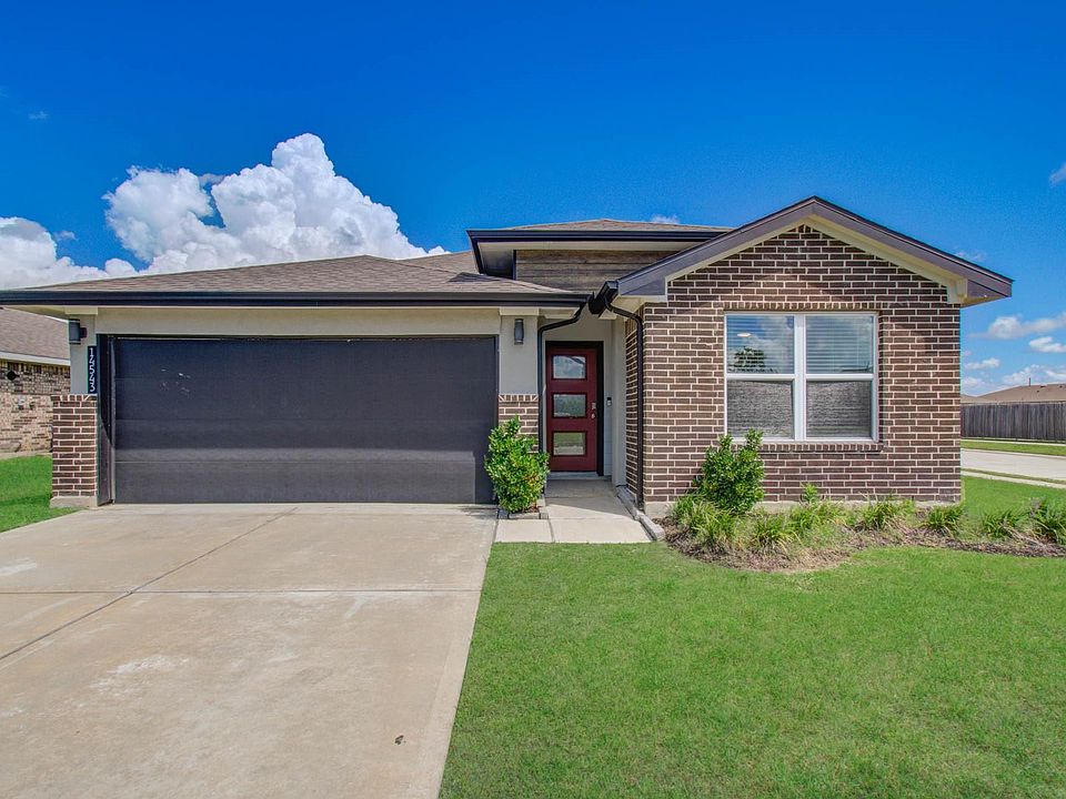 1st image of 14543 Rain Tree Dr