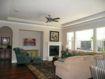 5th image of 718 San Gabriel Ave