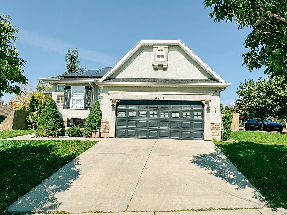 1st image of 4563 N Stoneybrook Way