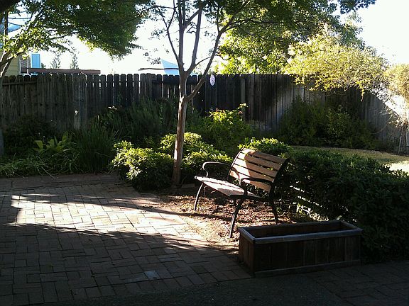 3rd image of 4029 Eagleridge Dr