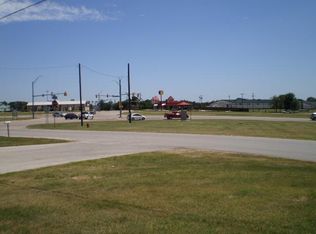 6728 Azle Ave, Lake Worth, TX 76135