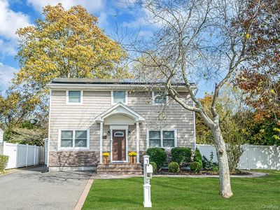 785 Franklyn Avenue, Bohemia, NY, 11716