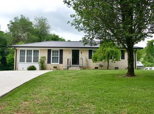 1020 Bill Smith Rd, Cookeville, TN 38501