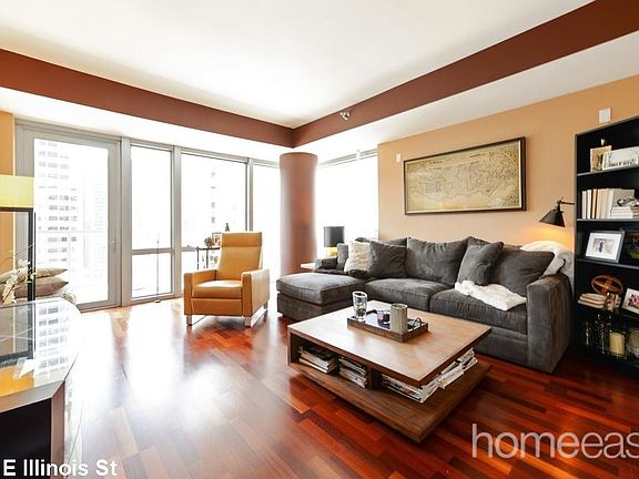 5th image of 160 E Illinois St #615