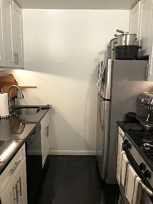 Rented by RSNY Realty | media 31