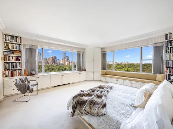 785 5th Avenue image 7 of 14