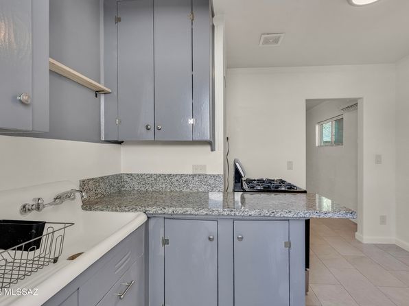 tucson-arizona-344669879 picture