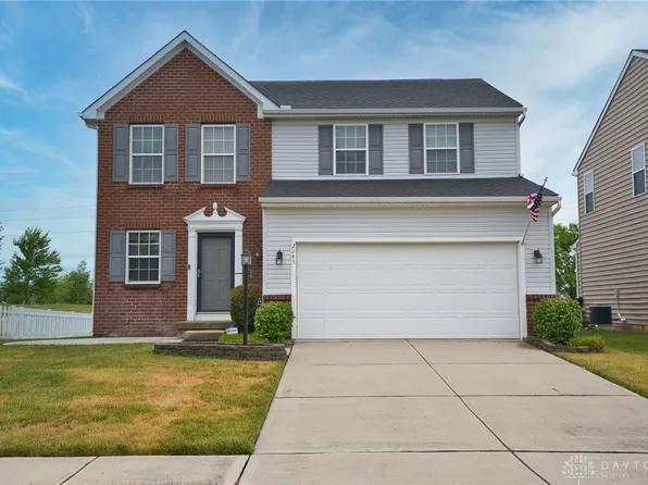 2245 Blazing Star Dr, Tipp City, OH 45371