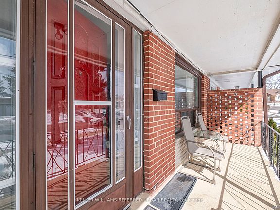 2nd image of 36 Hucknall Rd