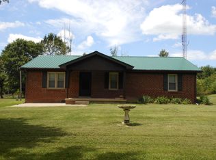 26 Willow Dr, Paint Lick, KY 40461