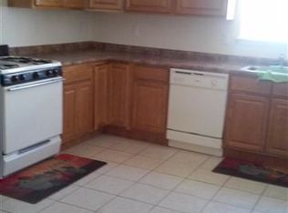 472 S 14th St, Newark, NJ 07103