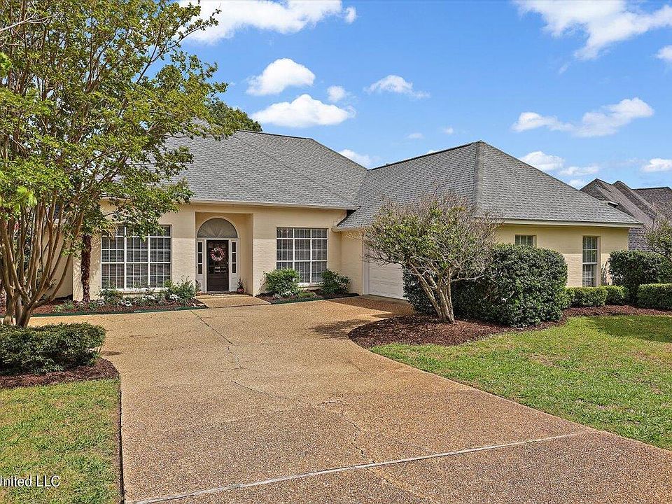 1st image of 228 Woodland Brook Dr
