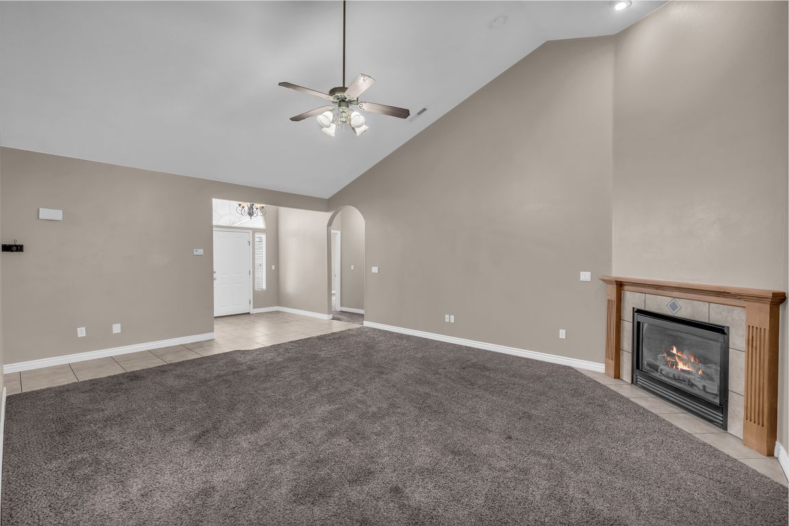 next background image