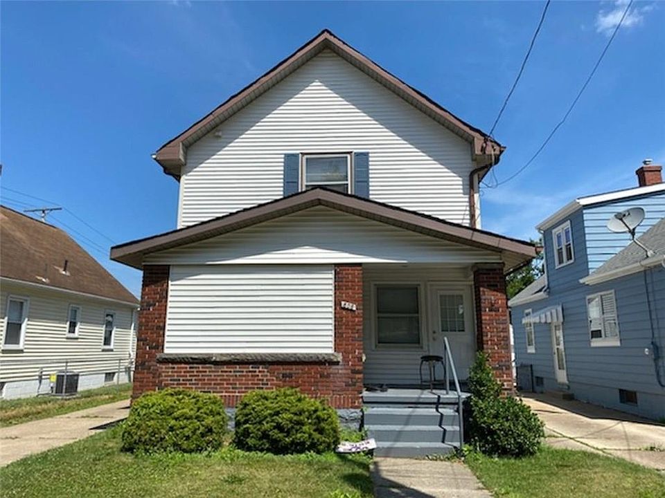 1st image of 806 E 31st St