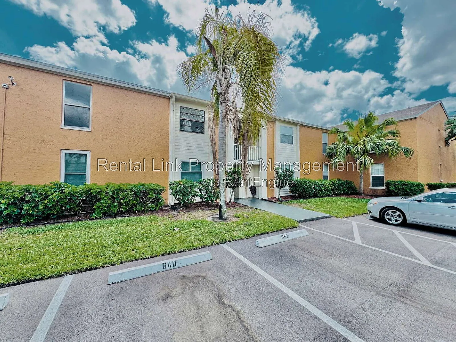 2 bed, 2.0 bath, 1047 sqft, $1,150 — Photo 1