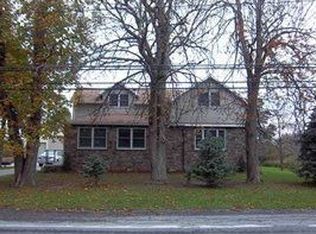1725 Town Line Rd, Lancaster, NY 14086