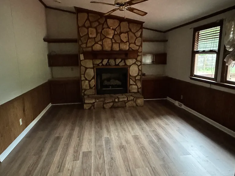 9700 Beatties Ford Rd — Photo 43