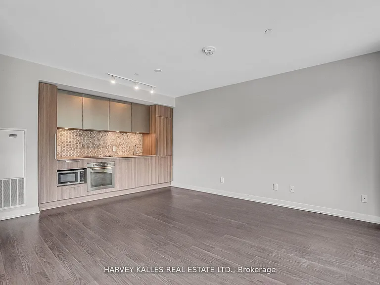 85 Wood St #Townhouse 5 — Photo 8