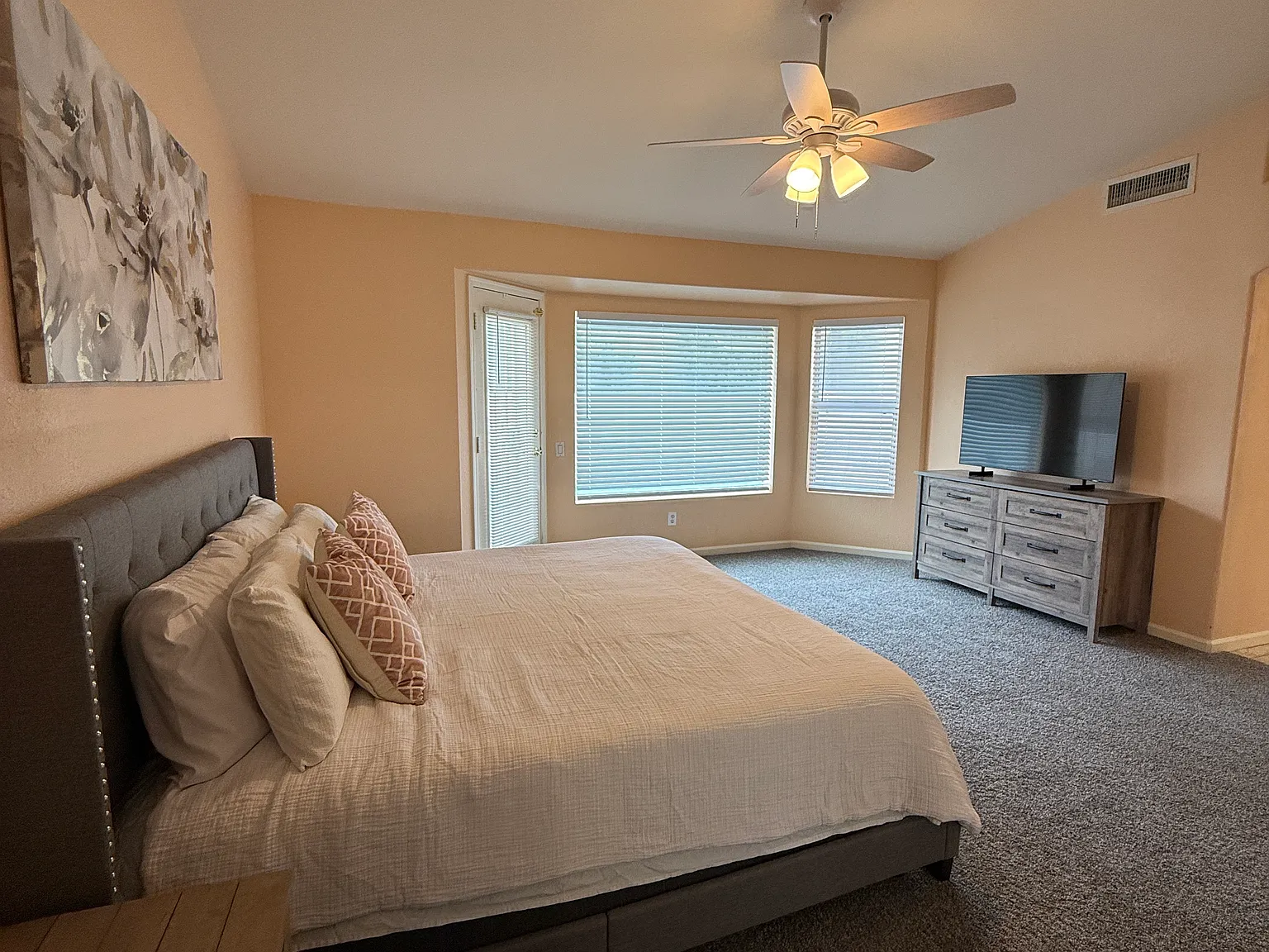 14808 S 25th Way — Photo 4