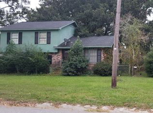 3261 Dublin Rd, North Charleston, SC 29420