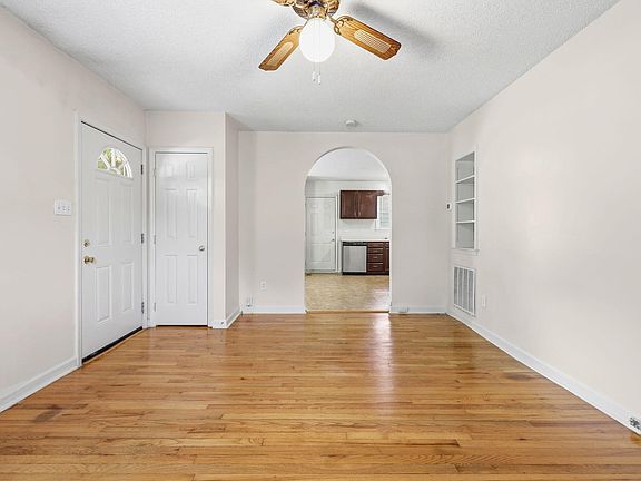 5th image of 1704 Englewood Ave