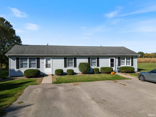 3955 N Meadow Ridge Dr #3965, Warsaw, IN 46582