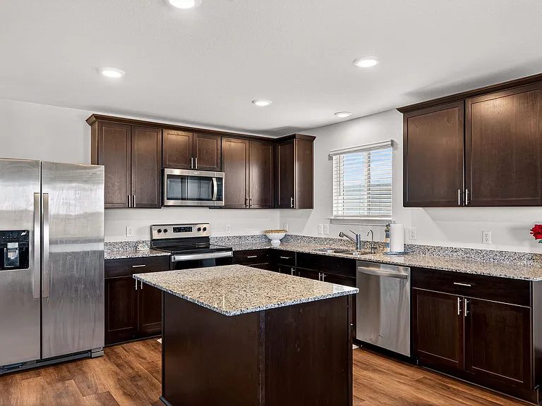4037 Bermuda Ln — Photo 11