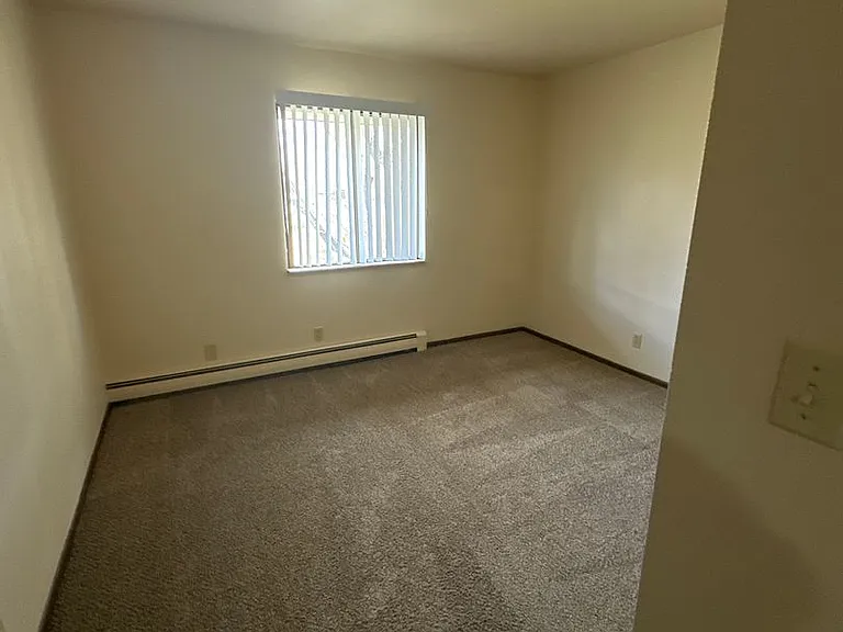 Brookside Apartments — Photo 9