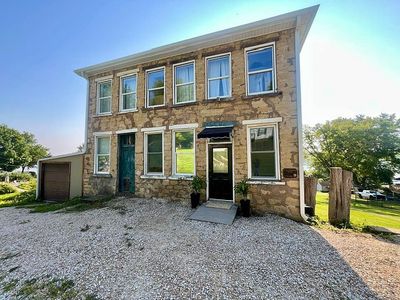817 N 2nd St, Le Claire, IA, 52753