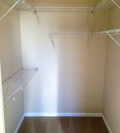 Walk-in Closet