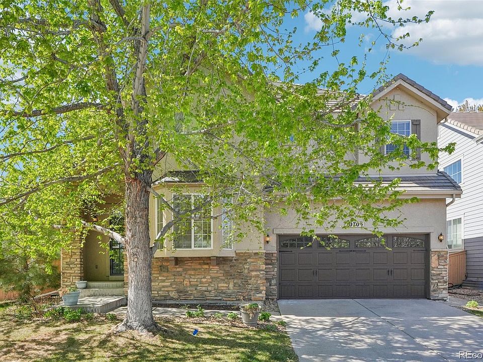 1st image of 10705 Cliffrose Way