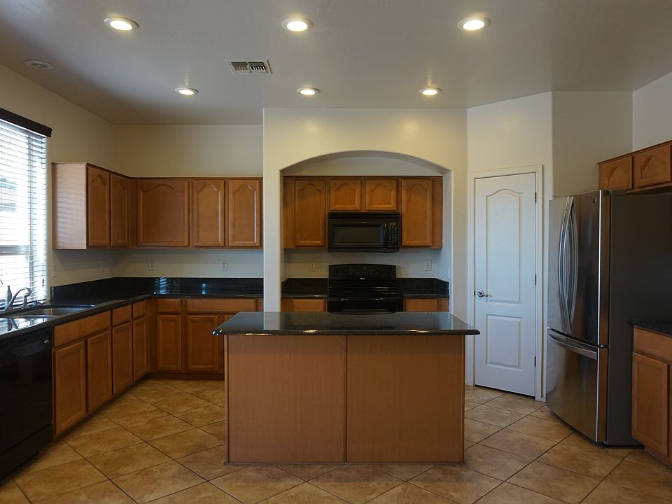 2nd image of 3520 S 92nd Dr