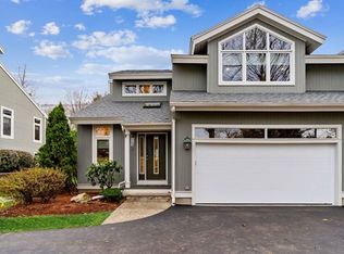 80 Jackson St UNIT 80, Newton Center, MA 02459