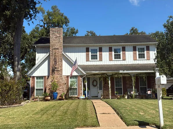 4115 Willow Hill Dr, Seabrook, TX 77586