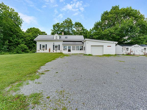2nd image of 2018 Rutledge Rd
