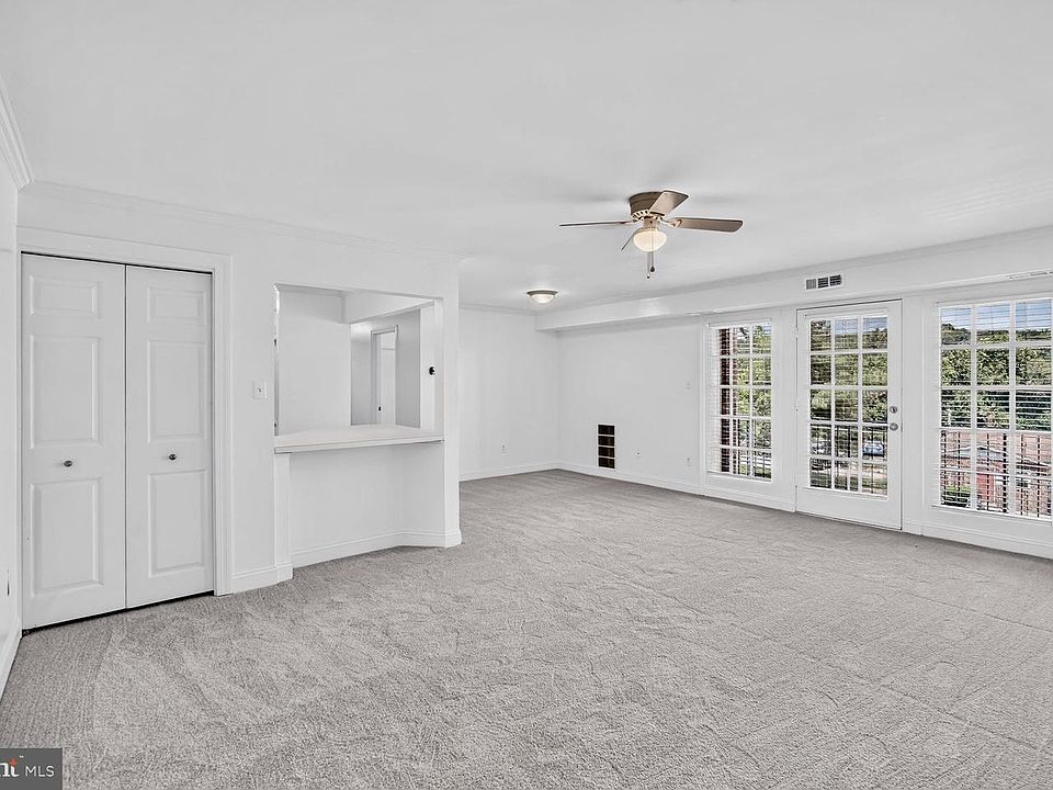1st image of 12711 Gordon Blvd APT 79