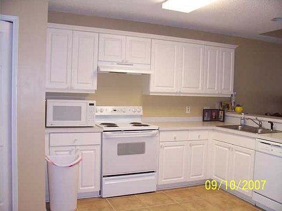 2nd image of 1433 Tiger Lake Dr