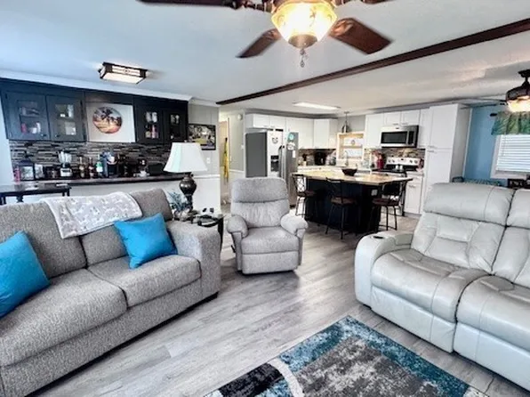 14525 Battery Bnd, North Fort Myers, FL 33917