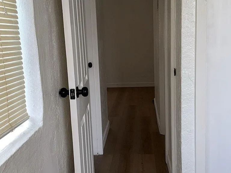 3038 W Tennyson Ave — Photo 12