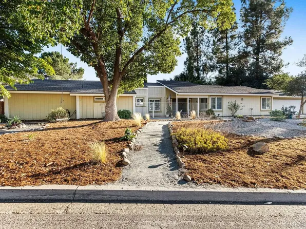 16614 Wikiup Rd, Ramona, CA 92065