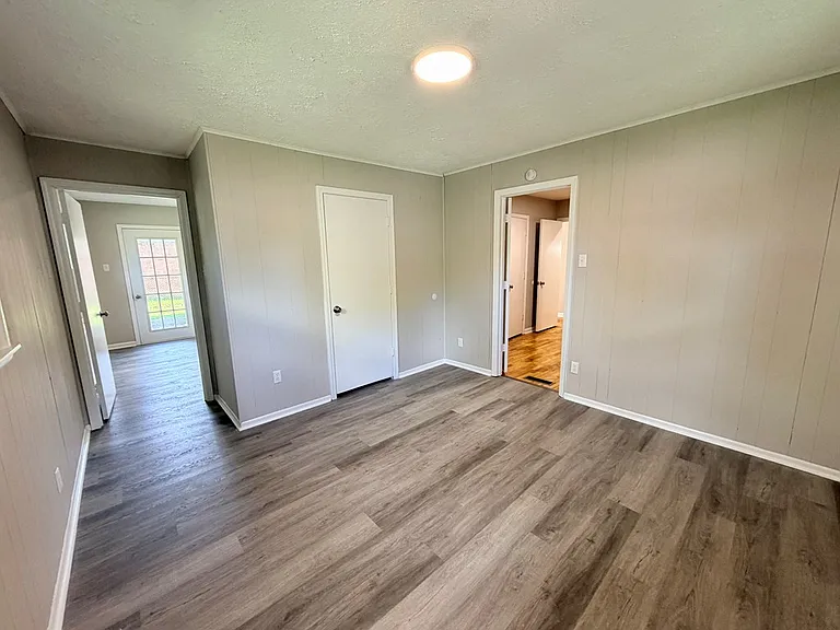 3420 Candy Dr — Photo 15