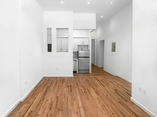 Rented by Halstead Real Estate | media 2