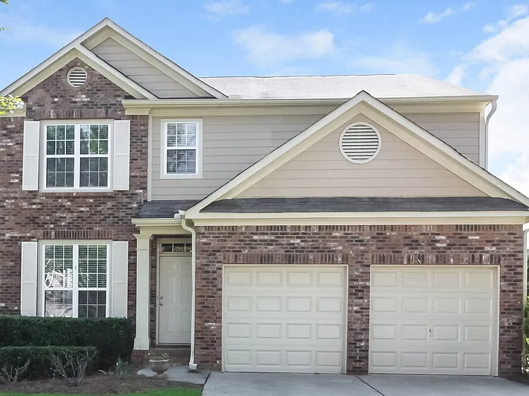 317 Park Creek Rdg — Photo 1
