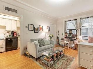 464 Commonwealth Ave APT 26, Boston, MA 02215