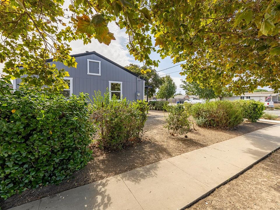 880 Center St, Gonzales, CA 93926 Zillow